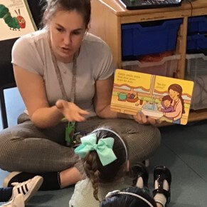Photo of a teacher delivering PSHE to an EYFS class